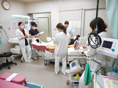 画像:救急トレーニング